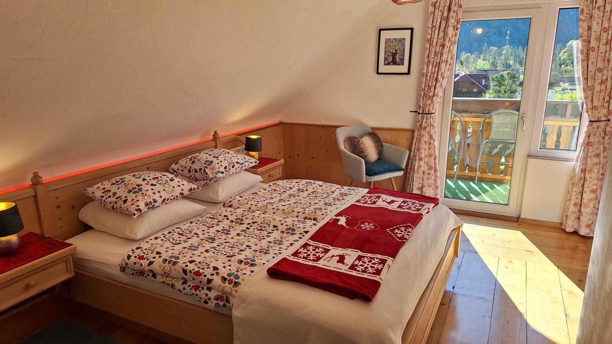 Haus Hepi B&B Obertraun Exterior foto